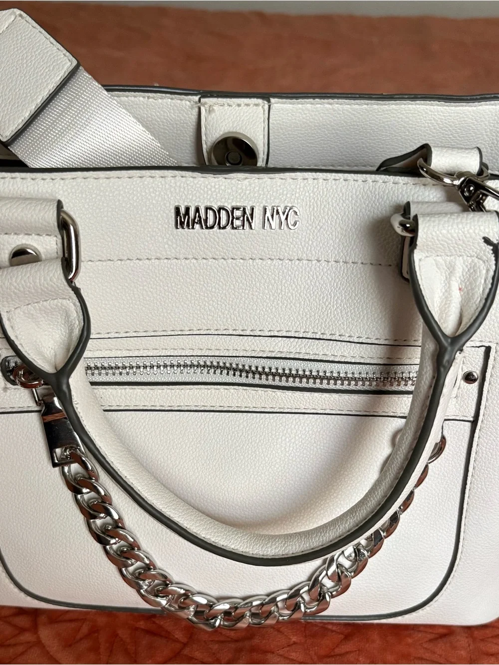 Madden NYC White Leather Satchel with Silver Chain Accent